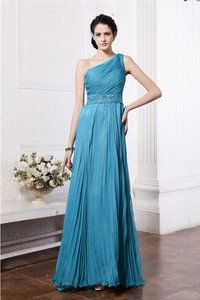 Robe demoiselle d'honneur longue avec chiffon au drapée fermeutre eclair avec perle