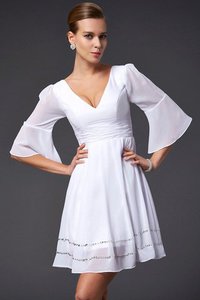 Robe demoiselle d'honneur courte avec perle en chiffon de col en v fermeutre eclair