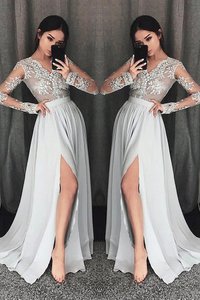 Robe de soirée en chiffon de traîne courte étourdissant avec manche longue naturel