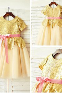 Robe de cortège enfant naturel col u profond avec fleurs de princesse fermeutre eclair