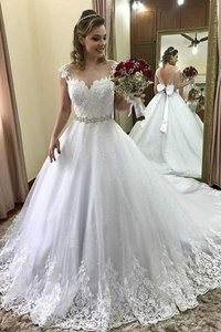 Robe de mariée angélique de traîne moyenne col en forme de cœur avec perle naturel