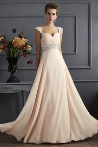 Robe de soirée longue de princesse avec zip avec perle grandes bretelles