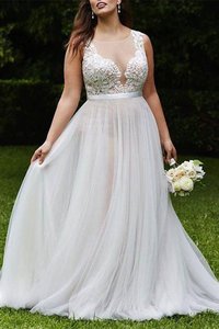 Robe de mariée manche nulle encolure ronde de princesse grosses soldes naturel