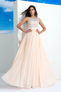 Robe de bal longue naturel manche nulle de princesse ligne a