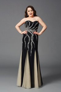 Robe de bal longue lache col en forme de cœur avec chiffon avec perle