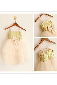 Robe de cortège enfant eclaté longue naturel en tulle longueur au ras du sol