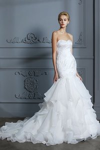 Robe de mariée délicat de traîne courte en organza de lotus naturel