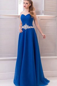 Robe de bal plissage naturel jusqu'au sol en tulle ligne a