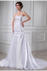 Robe de mariée avec perle de princesse de traîne mi-longue ligne a cordon