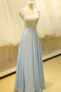 Robe de bal naturel avec manche épeules enveloppants ligne a decoration en fleur noeud