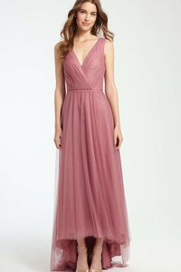 Robe demoiselle d'honneur romantique facile v encolure ruché en tulle