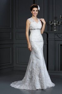 Robe de mariée naturel longue de fourreau avec décoration dentelle avec perle