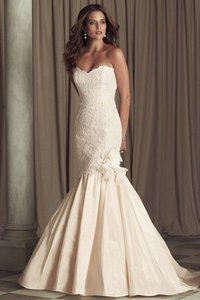 Robe de mariée classique delicat salle interne de col en cœur dos nu