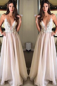 Robe de soirée junoesque de princesse de traîne courte avec chiffon naturel