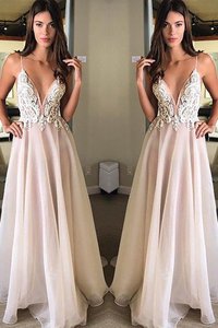 Robe de soirée junoesque de princesse de traîne courte avec chiffon naturel