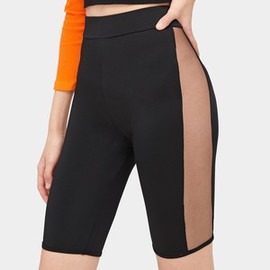 Short transparentes cyclisteavec pièces