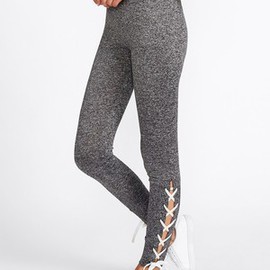 Leggings avec lacet côté tricoté