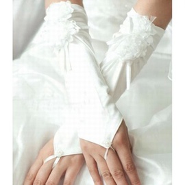 Fait main satin fleur 3d ivoire élégantes | gants de mariée modestes