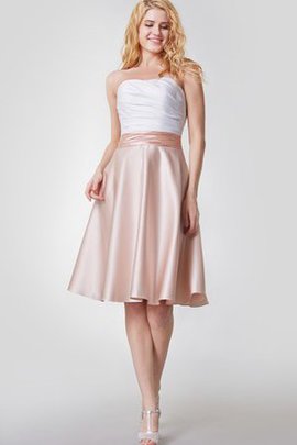 Robe demoiselle d'honneur simple ruché a-ligne en satin avec sans manches