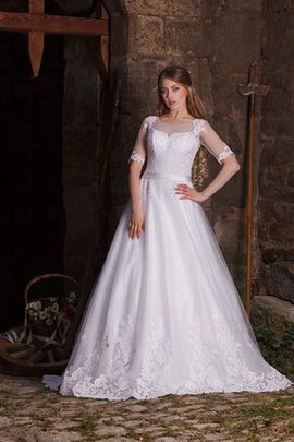 Robe de mariée de col bateau longueur au ras du sol ligne a en tulle appliques