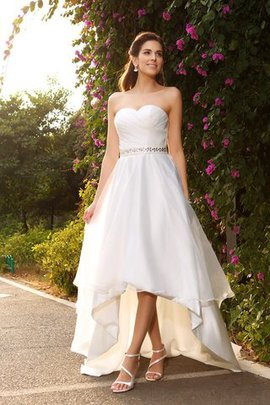 Robe de mariée avec sans manches asymétrique haut bas en organza avec perle