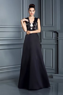 Robe de bal longue de princesse bandouliere spaghetti avec sans manches a-ligne