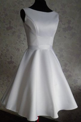 Robe de mariée plissage au niveau de genou de col bateau de lotus en satin