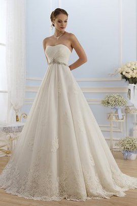 Robe de mariée facile avec lacets avec décoration dentelle de bustier de traîne courte