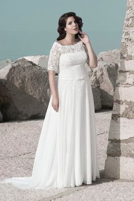 Robe de mariée encolure ronde boutonné a plage d'epaule ajourée encolure en carré