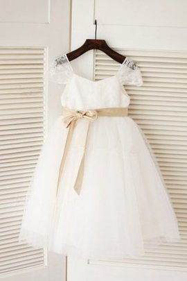 Robe de cortège enfant naturel avec ruban ceinture longueur au niveau de sol en tulle