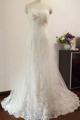 Robe de mariée en tulle de sirène jusqu'au sol noeud col en forme de cœur