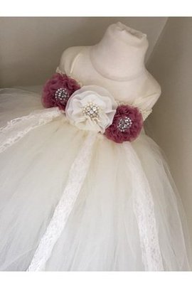 Robe de cortège enfant plissage col ras du cou textile en tulle de lotus manche nulle