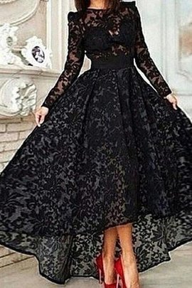 Robe de bal vintage elégant facile avec manche longue au niveau de cou