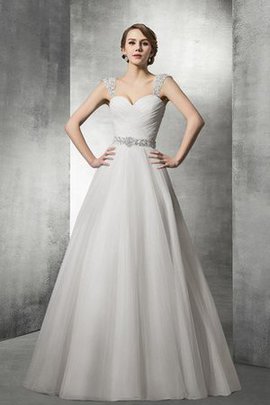 Robe de mariée sage charmeuse fermeutre eclair avec perle de col en cœur