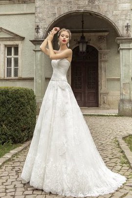 Robe de mariée naturel col en forme de cœur appliques avec sans manches ligne a