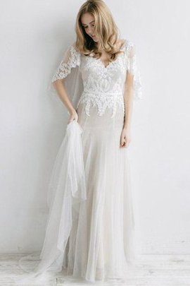 Robe de mariée nature classique plissage elégant de traîne moyenne