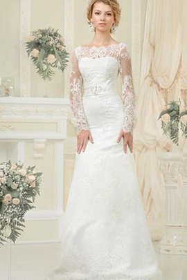 Robe de mariée vintage avec manche longue avec ruban ceinture col u profond