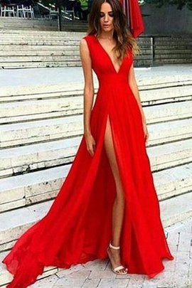 Robe de bal romantique facile derniere tendance ligne a v encolure