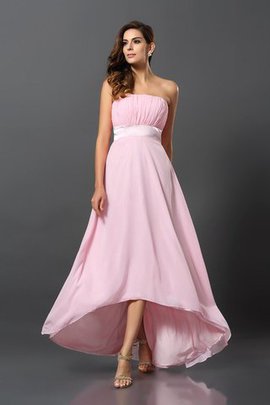 Robe demoiselle d'honneur ligne a avec sans manches de bustier haut bas avec chiffon