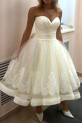 Robe de mariée naturel en tulle avec sans manches de mode de bal de col en cœur