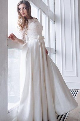 Robe de mariée avec manche 3/4 encolure ronde de lotus en satin de traîne courte