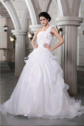 Robe de mariée plissé au drapée en organza manche nulle de traîne mi-longue