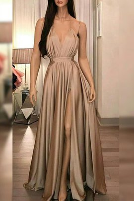 Robe de soirée de princesse en satin sucré de lotus naturel