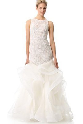 Robe de mariée longue de col bateau ruché textile taffetas manche nulle