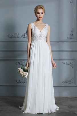 Robe de mariée a-ligne de princesse junoesque de traîne courte avec sans manches