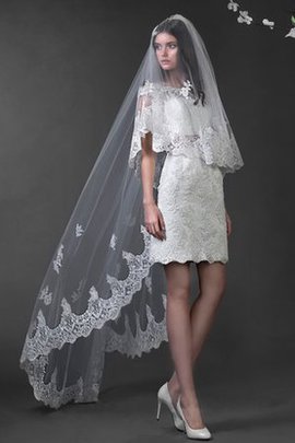 Robe de mariée naturel courte jusqu'au sol decoration en fleur de traîne mi-longue