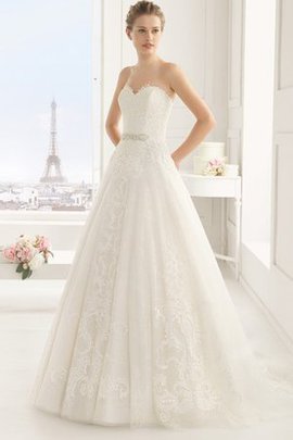 Robe de mariée naturel avec perle de princesse de traîne moyenne col en forme de cœur