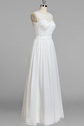 Robe de mariée simple bucolique avec chiffon au bord de la mer a-ligne