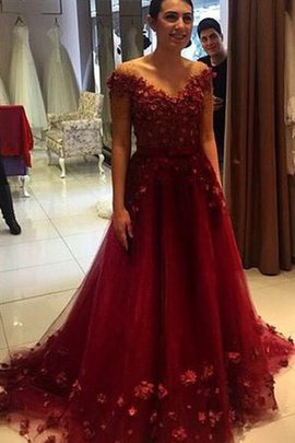 Robe de bal romantique avec ruban en dentelle ceinture ligne a