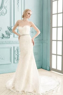 Robe de mariée naturel en dentelle de fourreau avec cristal col en forme de cœur